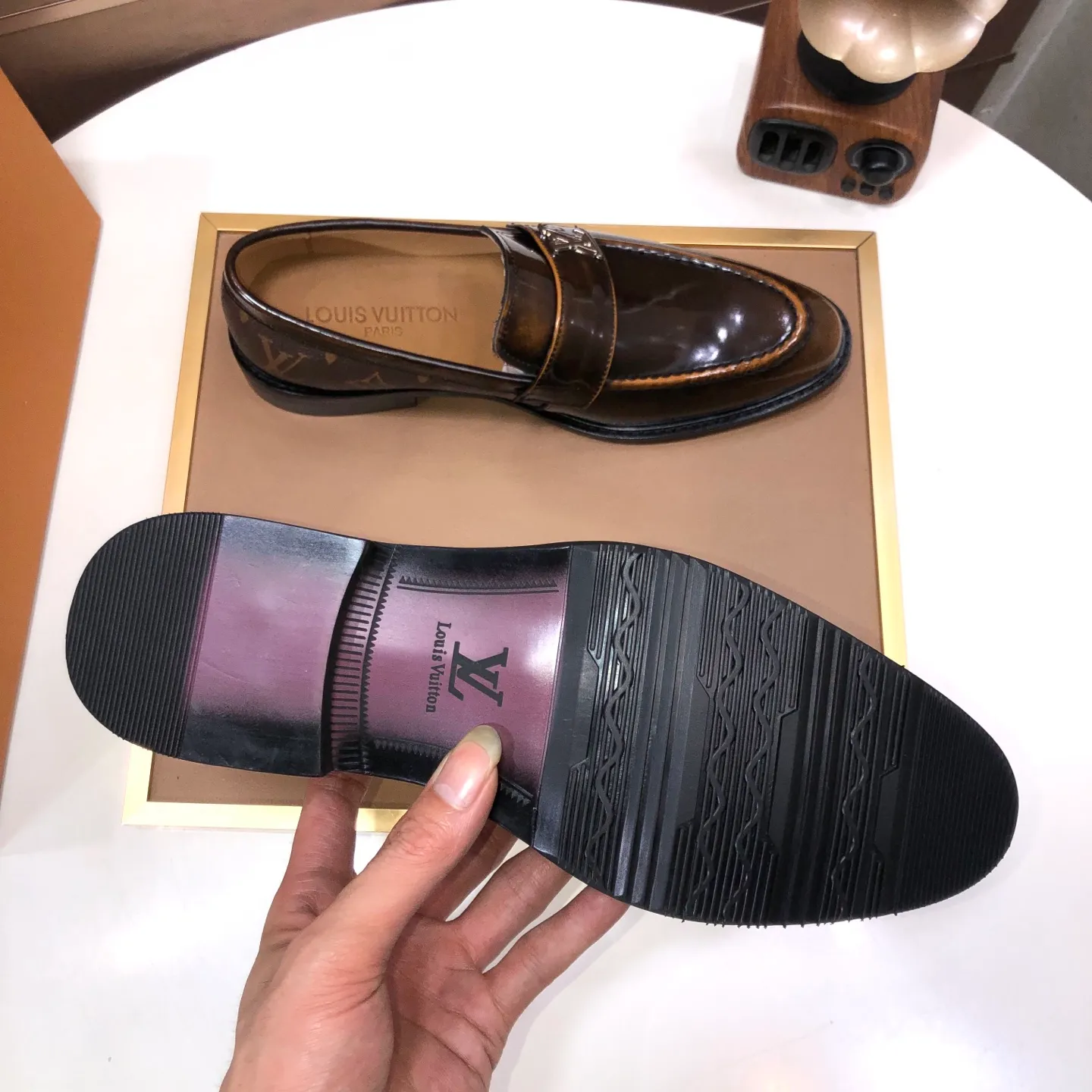 Men's shoes💰460💰【LOUIS VUITTON】(sheepskin lining) new cowhide LV formal shoes🎩🎩❗️🆘made one to one at the counter🎩original quality, imported cowhide upper➕full sheepskin lining➕original rubber outsole, {high quality visible}👣Size: 38-45 (45 custom-made)